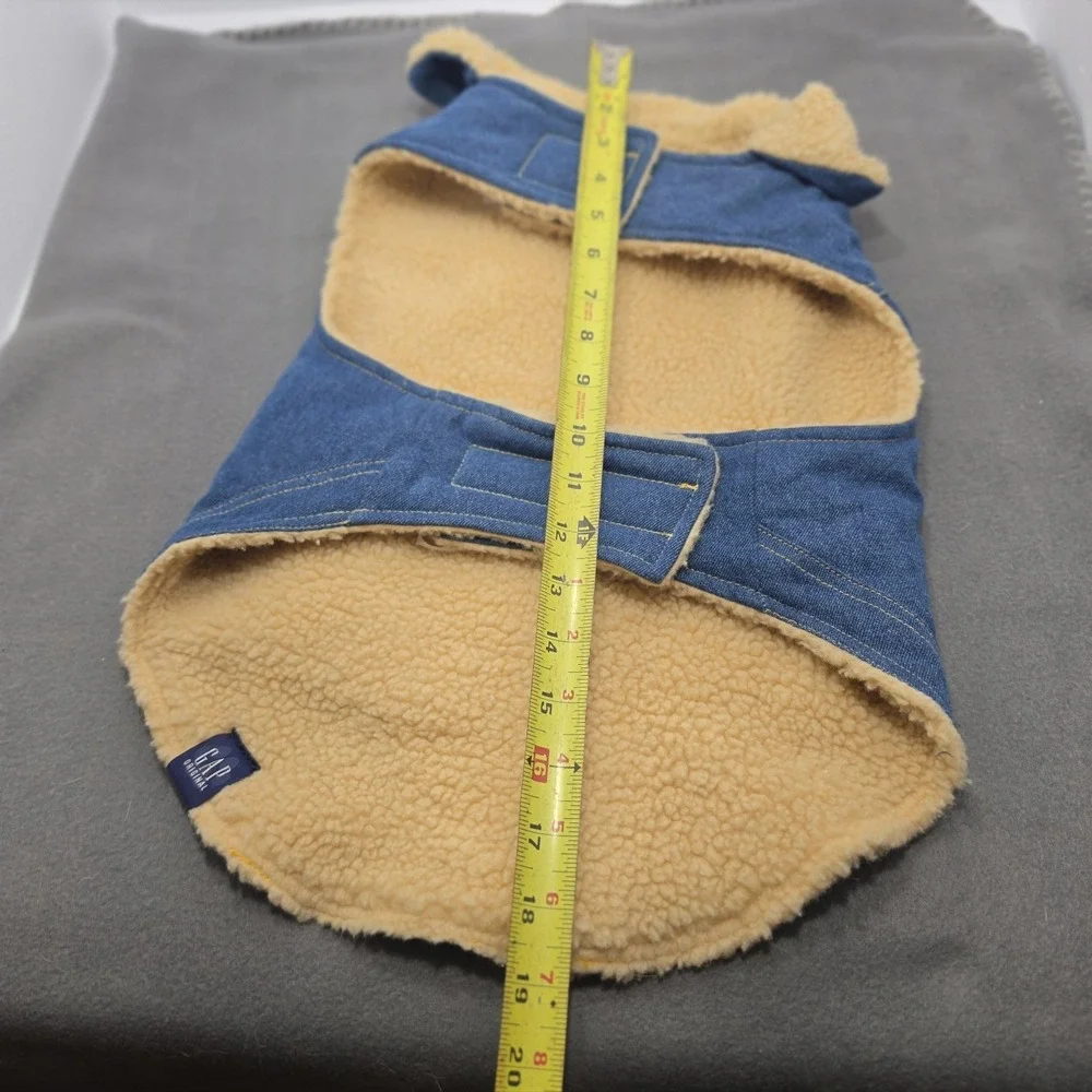 New GAP Denim & Sherpa Dog Coat Reversible Size Large Dog Vest.  J